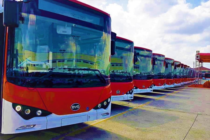 Los grandes fabricantes de autobuses eléctricos