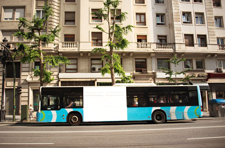 Alquiler de autobuses en España: ¿Es un negocio lucrativo?
